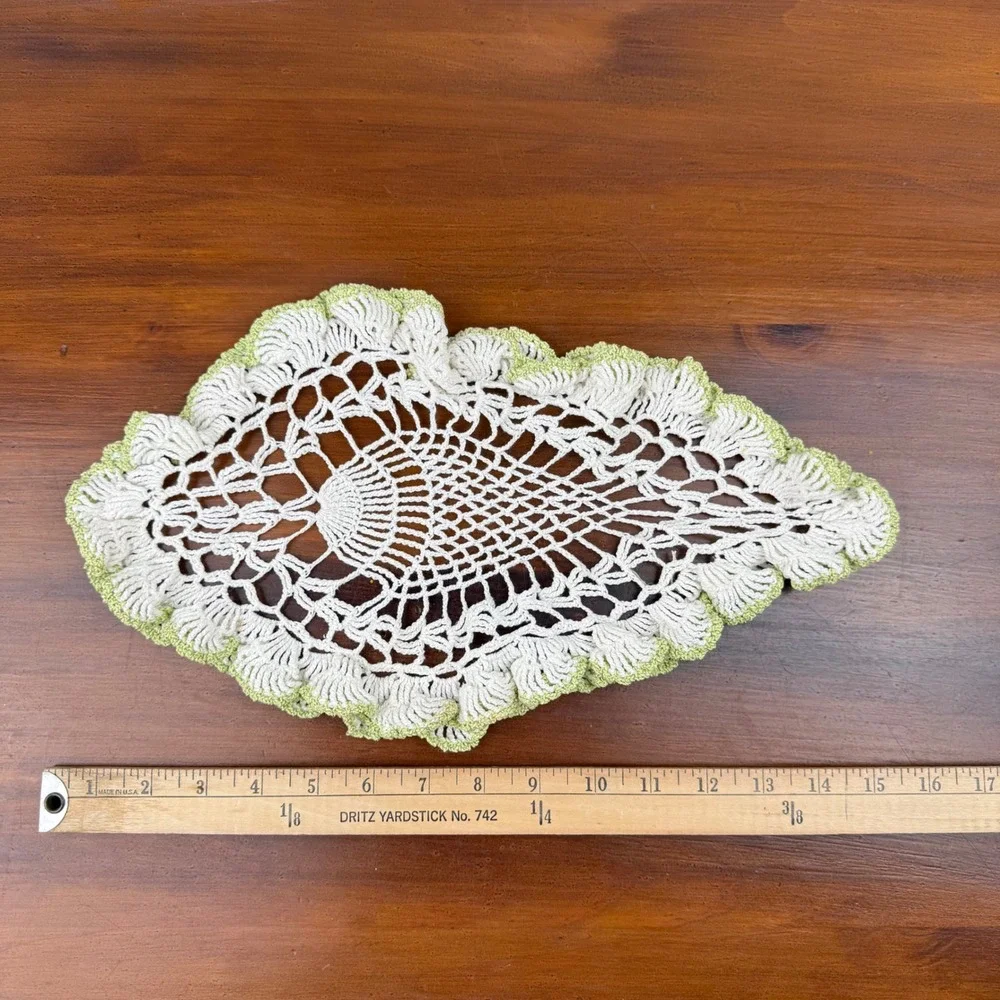 Vintage Handmade Crochet Doily Set 3pc Cottage Sage Green Floral Pineapple Lace